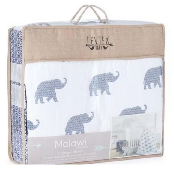 LEVTEX Malawi Elephants 5 piece Crib Bedding Set - Picture 8 of 8